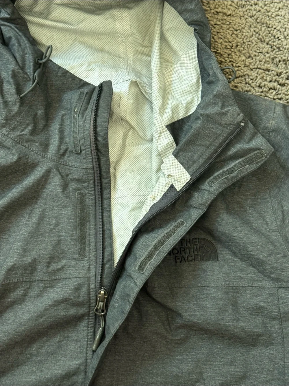 The North Face light gray